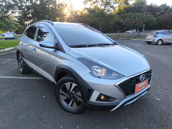 HYUNDAI HB20X 1.6 16V FLEX VISION AUTOMÁTICO HYUNDAI HB20X 1.6 16V FLEX VISION AUTOMÁTICO